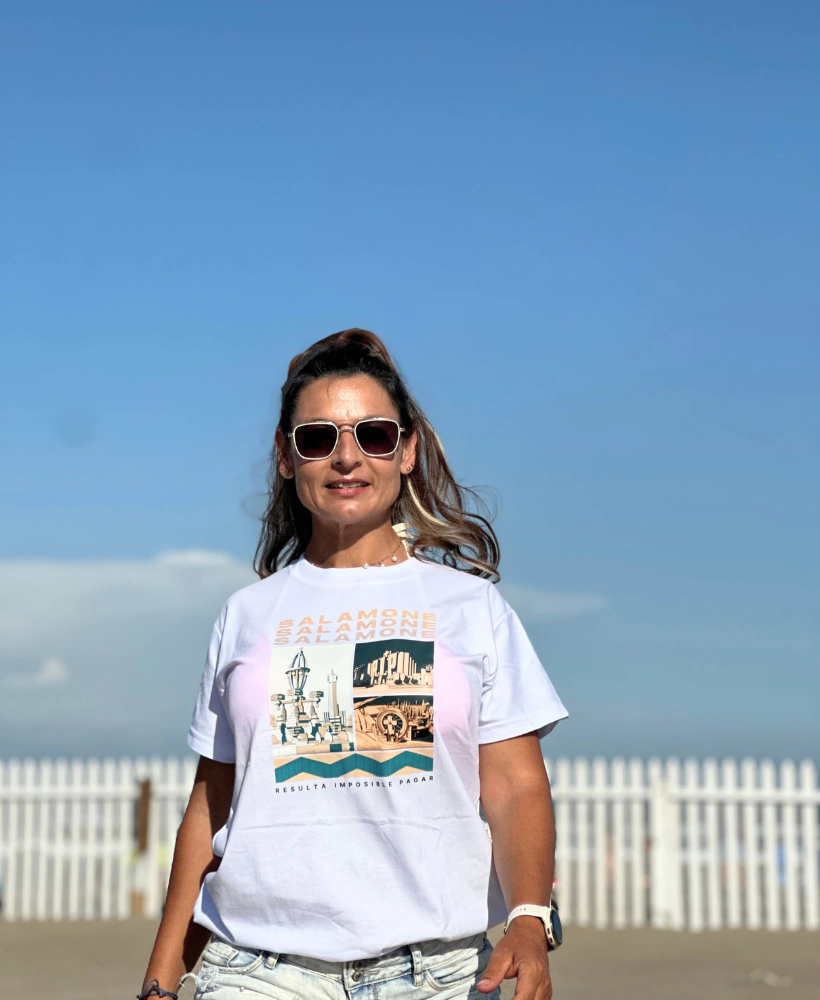 Remera Salamone Monumental en color blanco